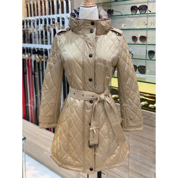 ÁO NỮ BURBERRY&nbsp;