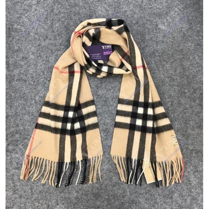 KHĂN CHOÀNG BURBERRY&nbsp;