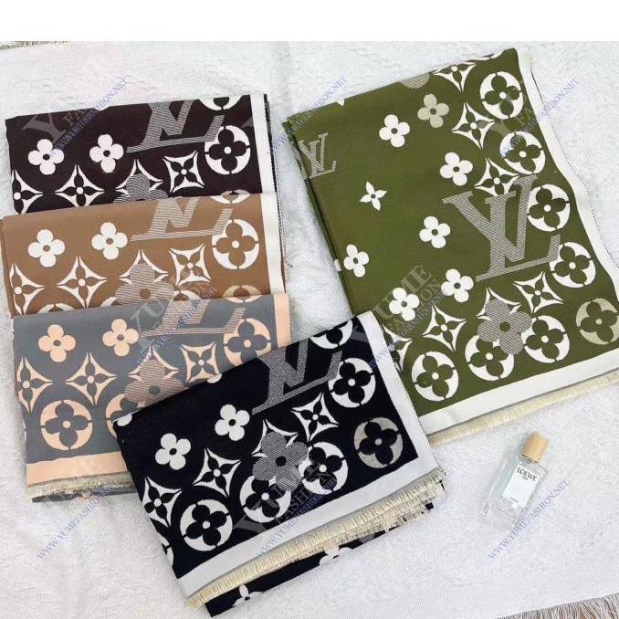 KHĂN CHOÀNG LV&nbsp;KHĂN CHOÀNG LV