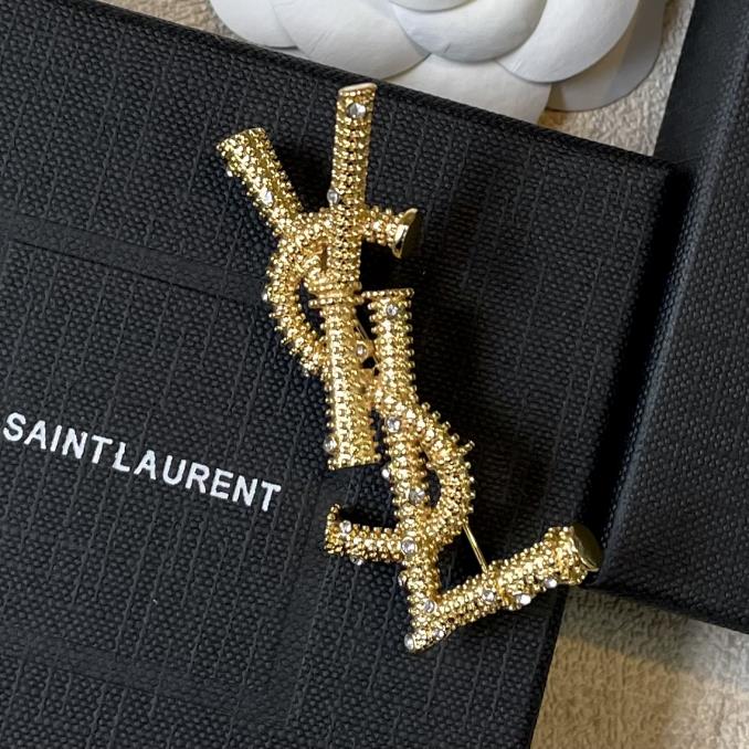 CÀI ÁO Cài Áo YSL