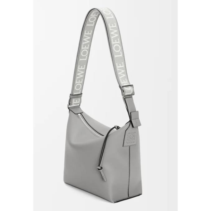 TÚI XÁCH LOEWE Small Cubi crossbody bag